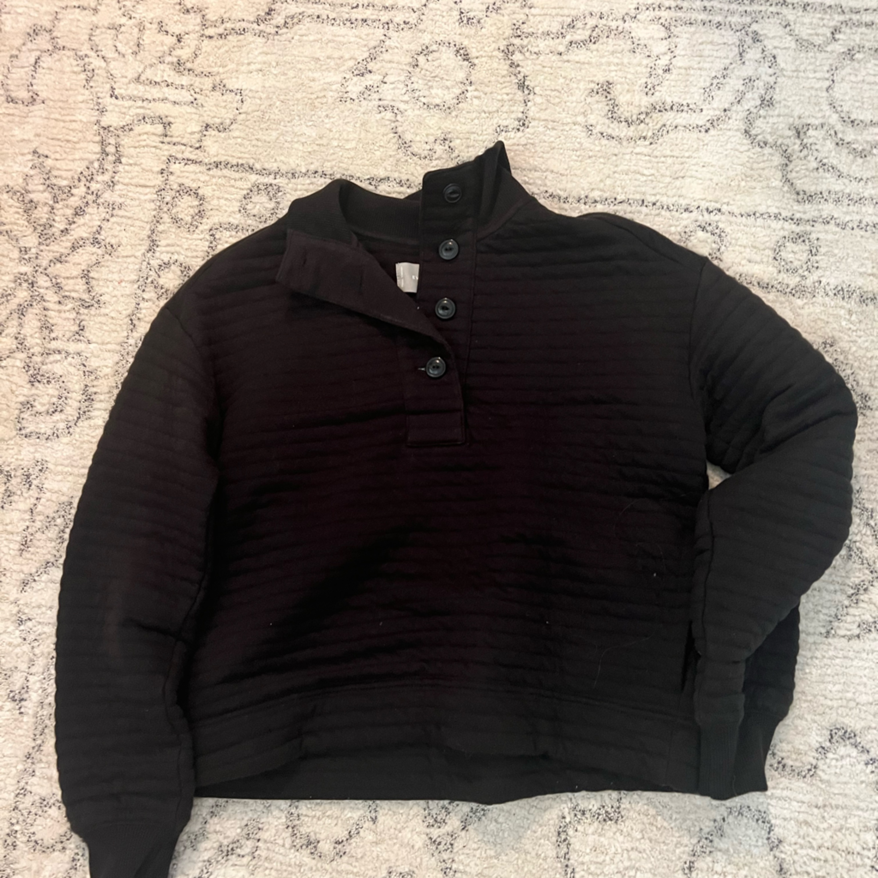 Everlane Pullover